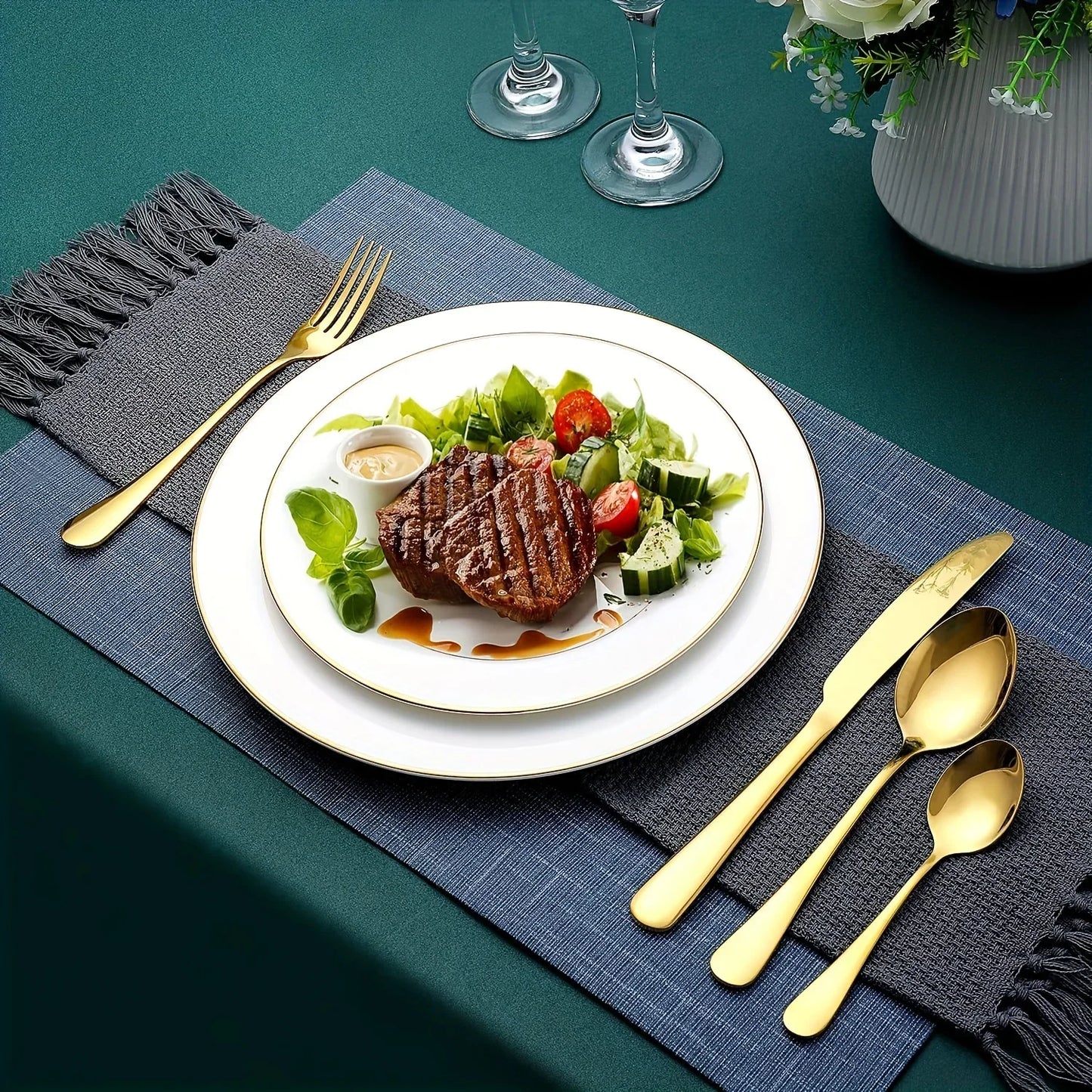 24-Piece Black & Gold Stainless Steel Flatware Set – Mirror Polished, Dishwasher Safe